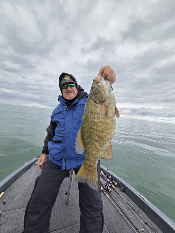 Giant Smallmouth Bass with Big Fat Bass Guide Service on Lake Erie